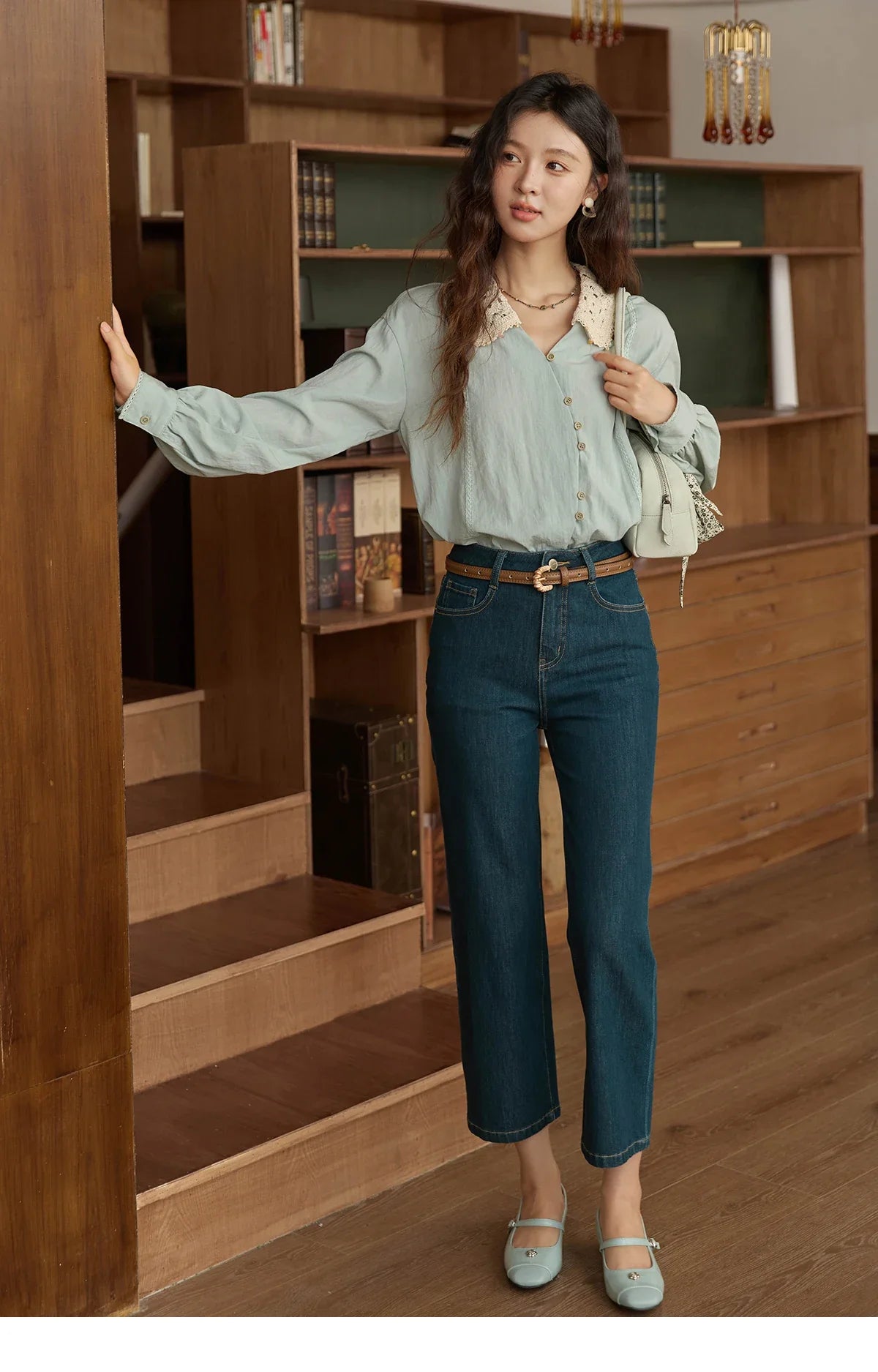 Women's Linen Shirt 2025 Autumn Contrast Apricot Lapel Shirts Long Sleeve Curved Placket Tops Office Lady MXE43C2387