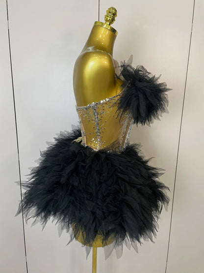 2025Women Sexy Backless Strap Mesh Fluffy Skirt 2 Pieces Diamond Sequins Stage Performance Costume Birthday Party Shooting Dress