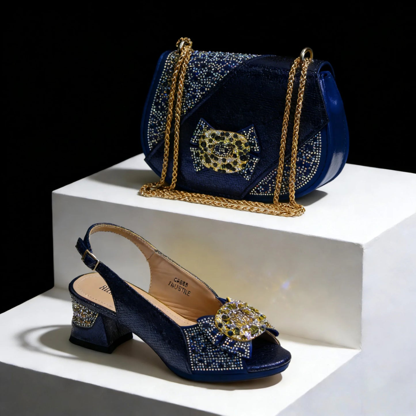 2026 INS Green Elegant Women's High Heel Shoes and Rhinestone-Embellished Bag Set - Perfect for Any Occasion