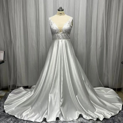 Customized Princess Wedding Dress A-Line Deep V Neck Lace Appliques Bride Dresses Satin Fabric Boho Cheap Dubai Wedding Gowns