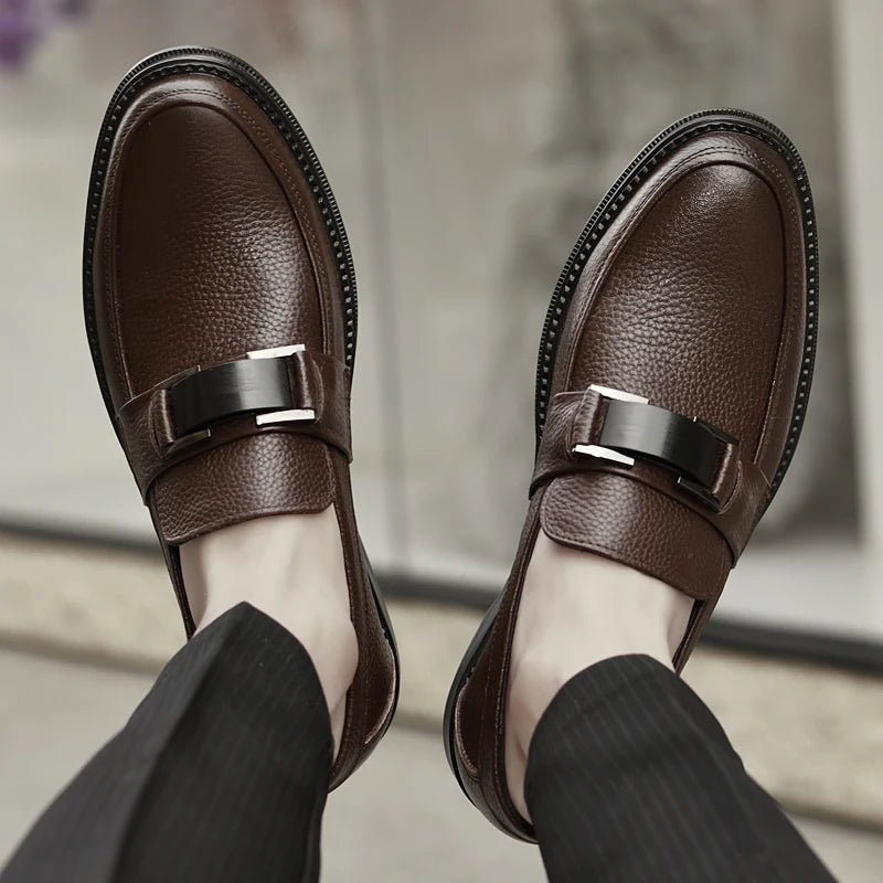 Men's Solid -Color Casual Loafers For Autumn And Winter Comfortable Soft -Soled Business Office Shoe And Metal Buckle Lazy Shoes