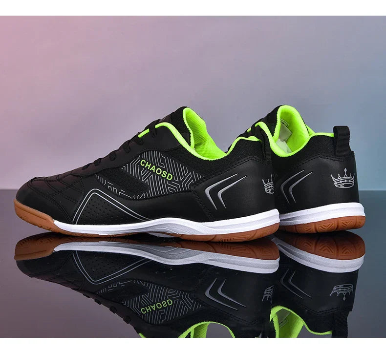 Men Professional Soccer Cleats Anti-Slippery Futsal Training Cleats Wear Resistant Ultralight  Outdoor Indoor Unisex Sneakers