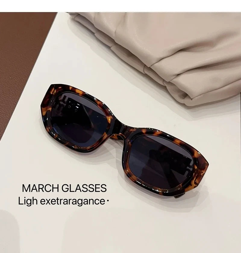 Small New Fashion Sunglasses Women Men Stylish Designer Ladies Sun Glasses Oval Trending Shades Unisex Eyewear Sunglass Gafas