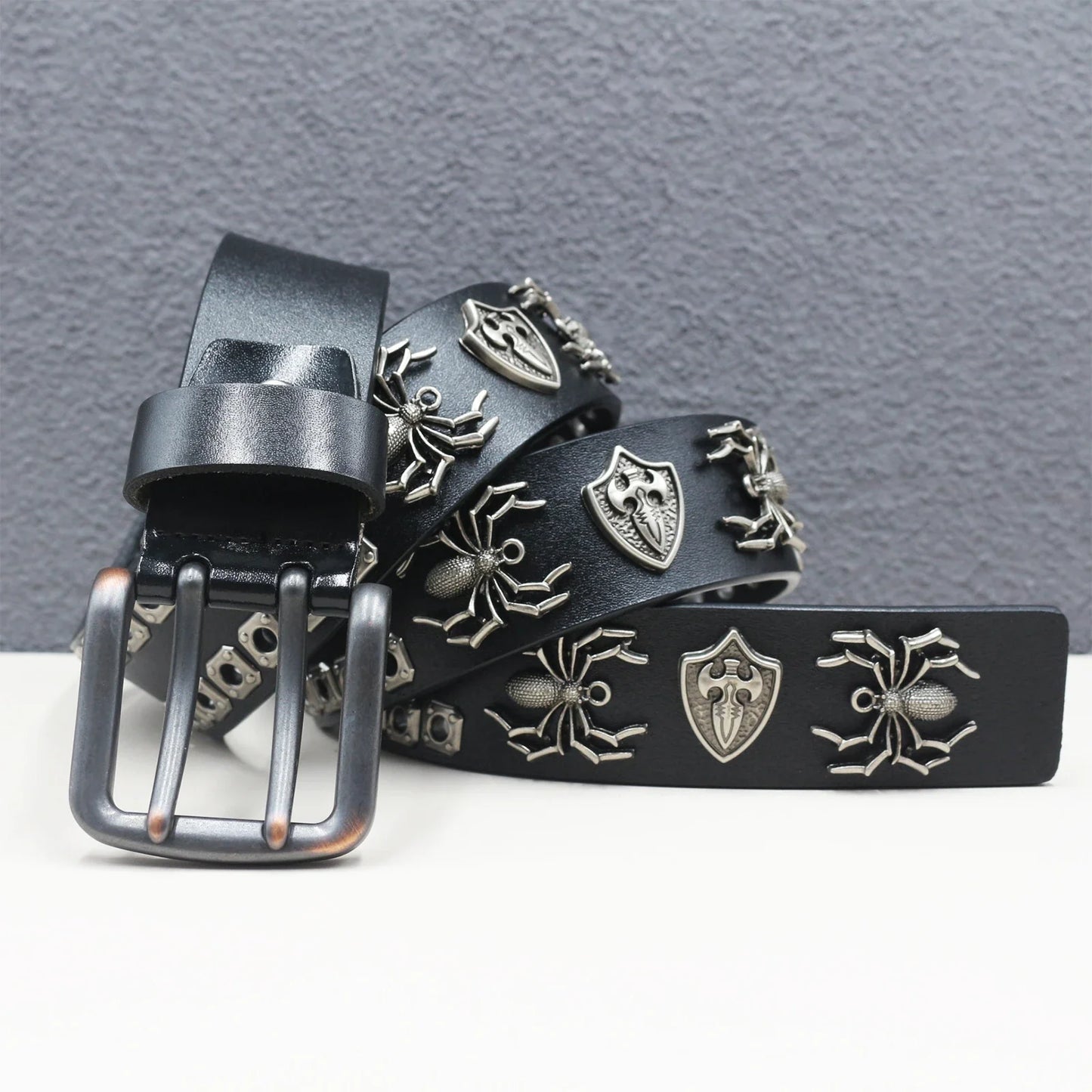Rock Genuine Leather Luxury Punk Belt Jeans Heavy duty Hollow manual  Designer Brand Belt Men Rivet Three-pin buckle Belt Male