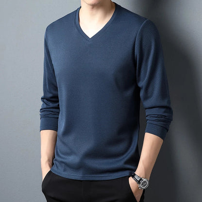 Minimalist Men's V-neck Long Sleeve T-shirt Soft Knitted Fabric Comfortable Top for All Seasons