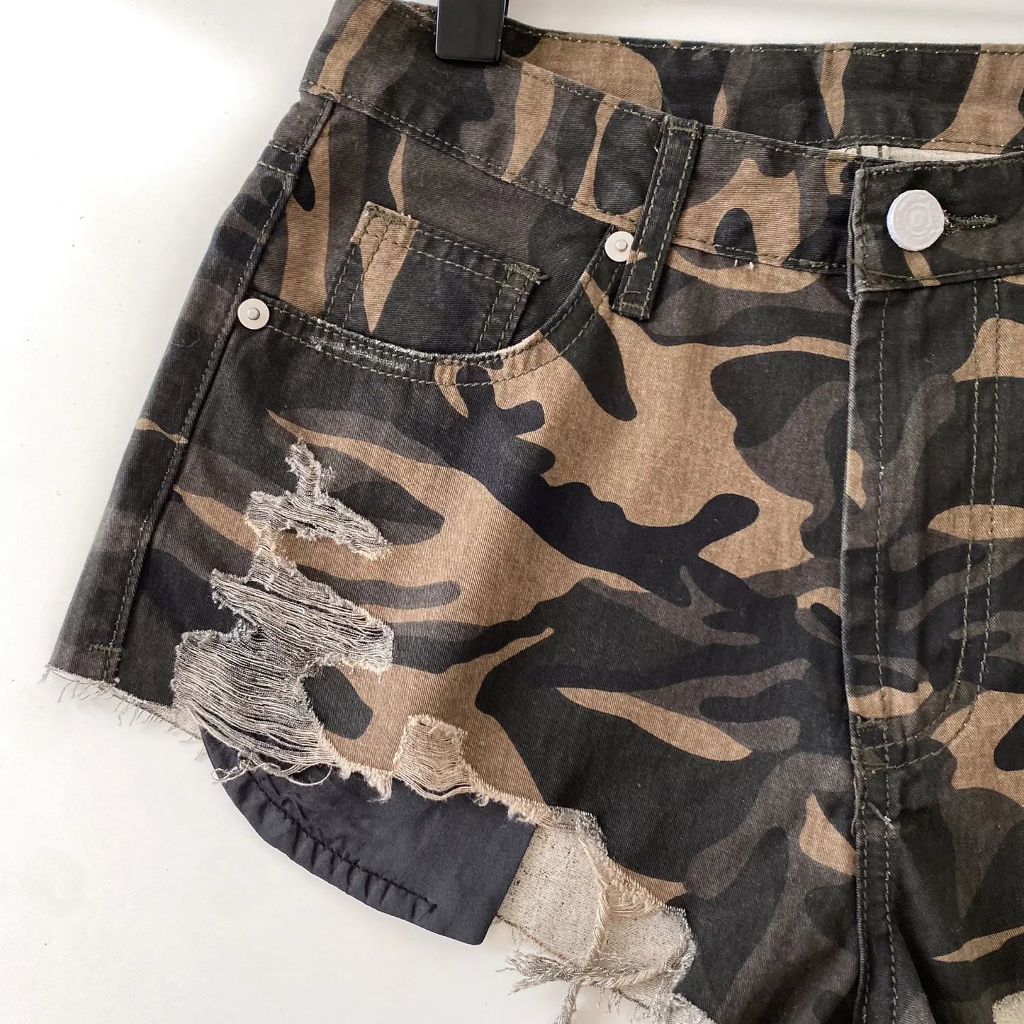 American Retro Camouflage Mini Shorts 2026 Ladies Hollow Out Slim Beach Pants Hot Girl Sexy Print Denim Shorts