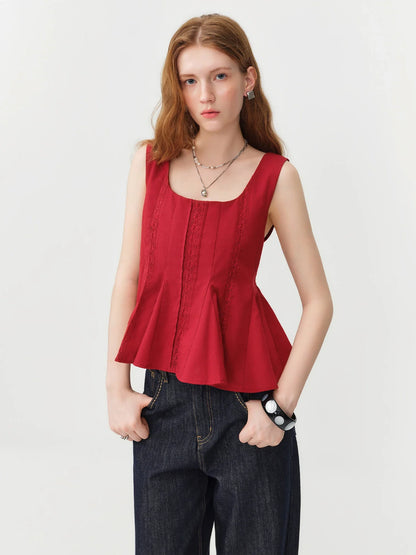 2026 Summer Women's Red Lace Sleeveless Blouse with Waist-Defining Fit for Beach Vacations and Summer Getaways