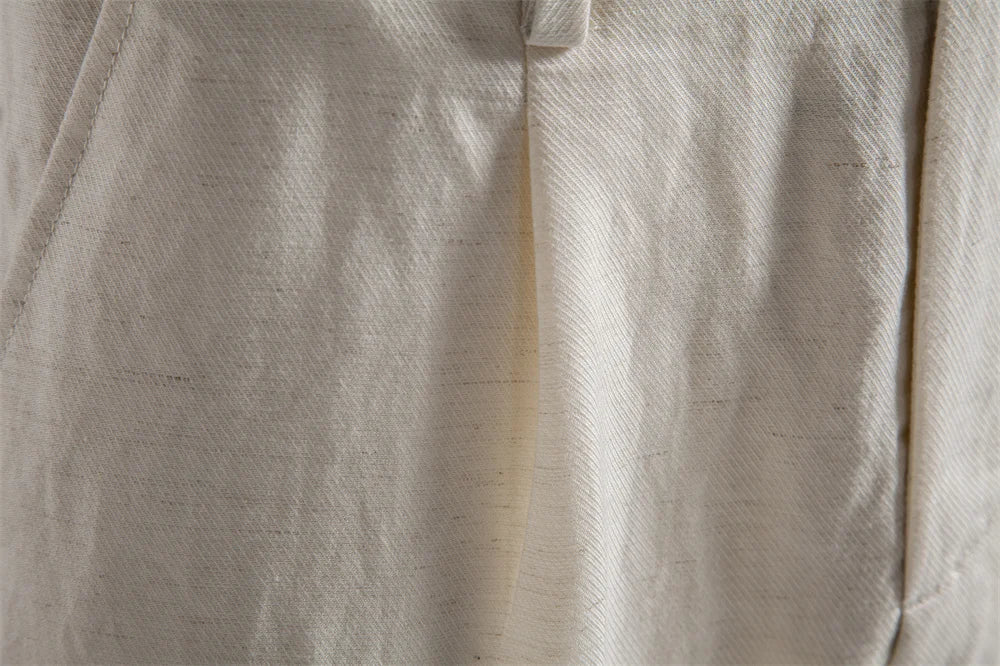 Comfortable Men's Shorts Solid Color Elastic Waist Multi Pocket Cotton Linen Blend Breathable Quick Dry Summer Shorts