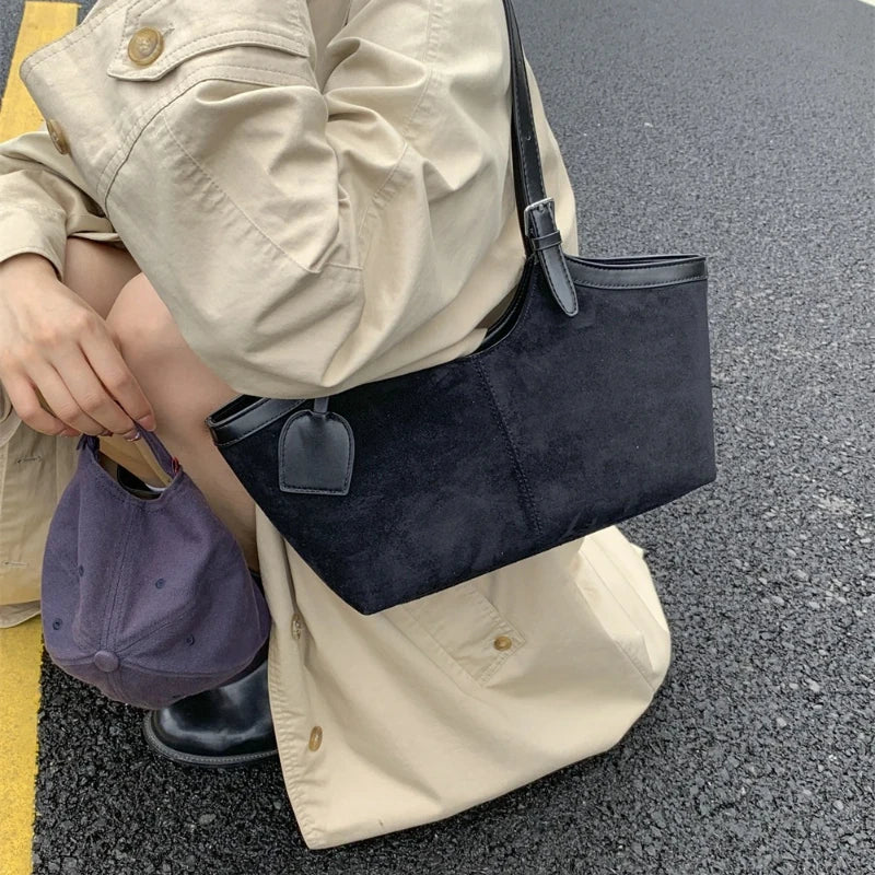 2026 Autumn Retro Suede Shoulder Bags for Women Faux Patchwork PU Underarm Armpit Bag Work Travel Casual Street Designer Handbag