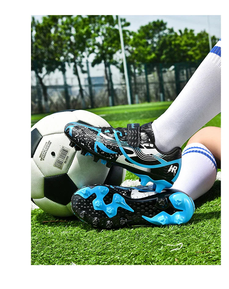 New Men Kids Professional Soccer Shoes Grass Boys Ultralight Football Boots Match Training Shoes Cleats Non-Slip Drop Shipping