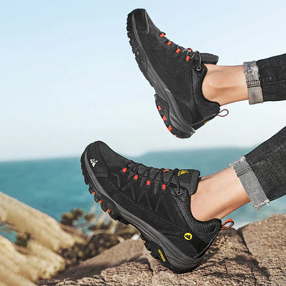 Leather Men Shoes for Men's Casual Shoes Fashion Waterproof Winter Luxury Designer Brand Work Boots Man Non-slip Sneakers