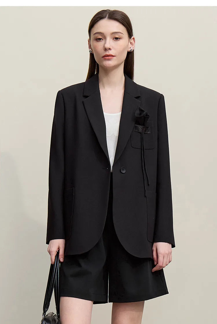 Women's Blazer 2026 Autumn New Casual Notched Lapel Shoulder Pad Coat 3D Floral Detail Women's Versatile Loose Top 12651016