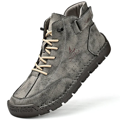 New 2024 Autumn Handmade Leather Men Boots Design Sneakers Man Breathable Casual Leather Shoes Men Ankle Boots Outdoor Boats