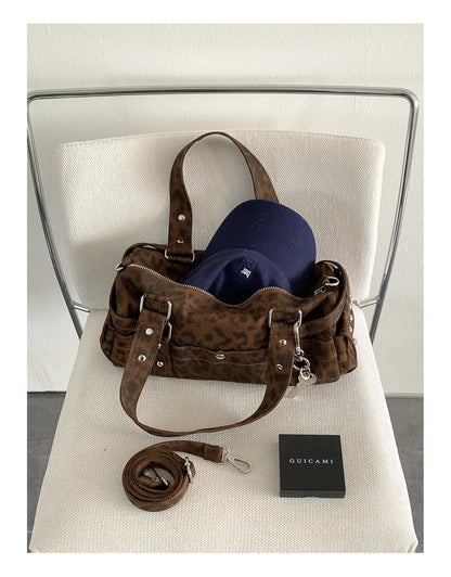 Vintage Leopard Rivet Motorcycle Handbag Barrel Shaped Boston Casual Messenger Bags for Female Shoulder Bag Fashion Ladies Totes