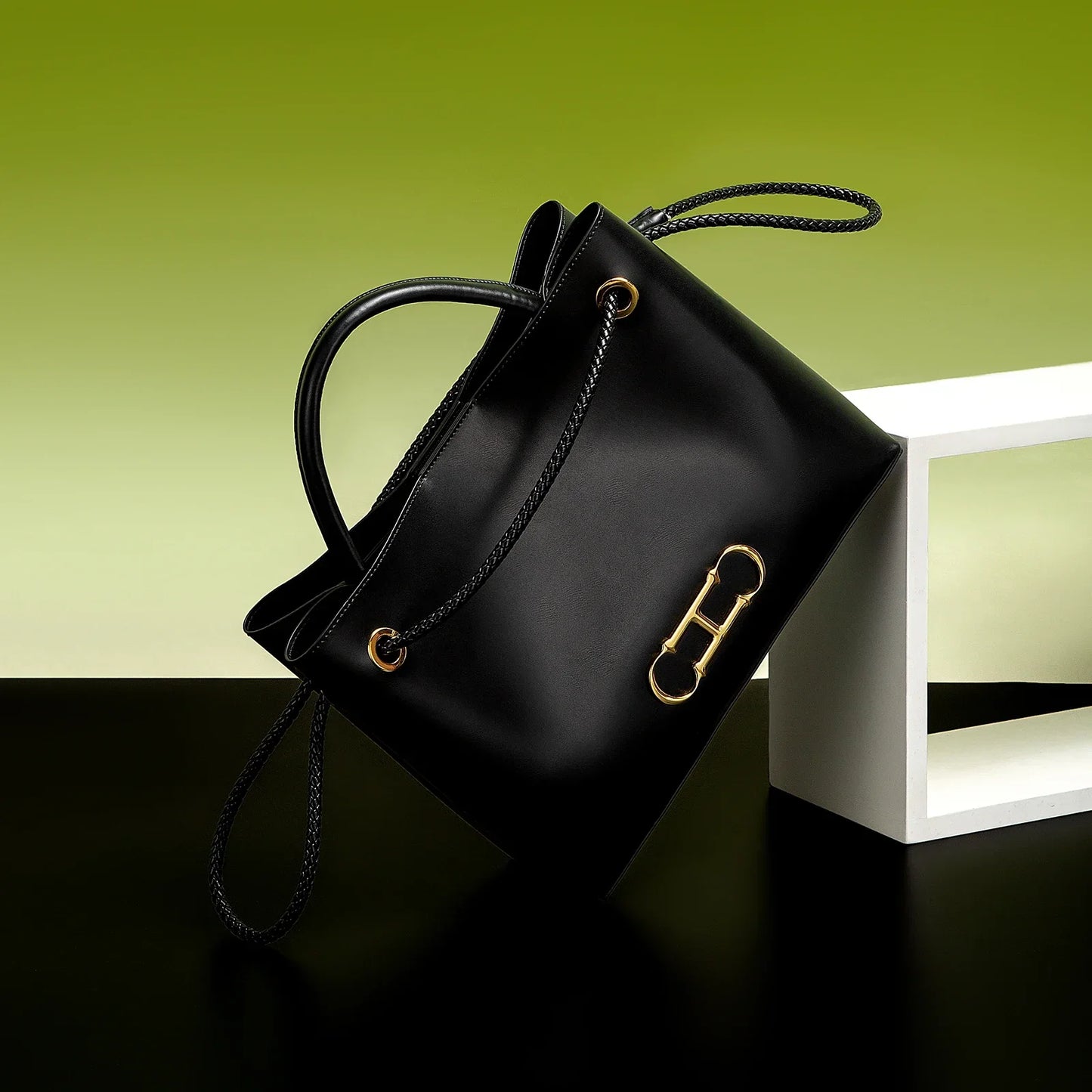 Square Design PU Material Women's Bag Fashion Classic Retro Women's New Solid Color Crossbody Bag