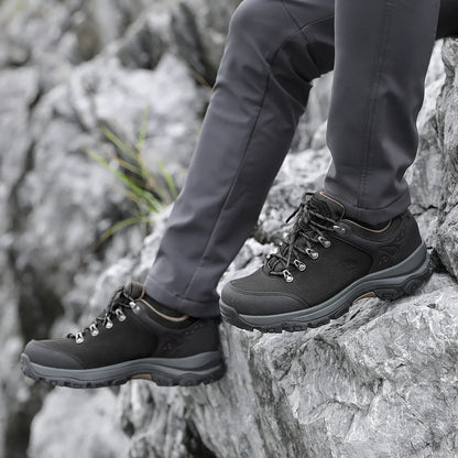 Hiking Shoes for Men Waterproof Outdoor Low-top Hiking Boots Leather Men's Trekking Shoes Walking Male Sneakers New