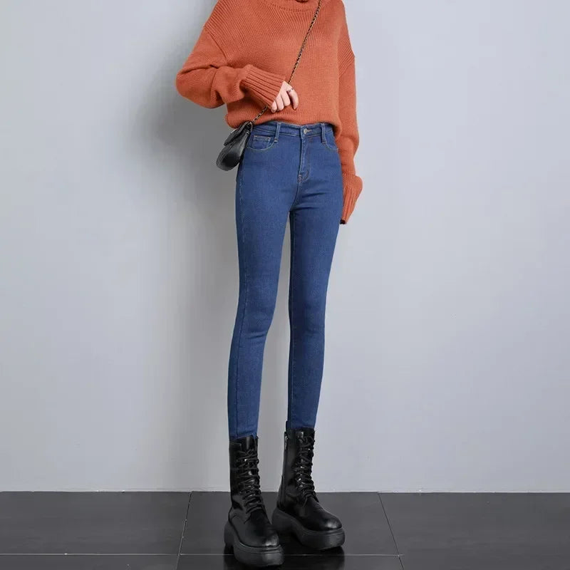 Winter Lady Thermal Plush Jeans Snow Warm Stretch Jeans Hot Sale High Waist Fleece Pants Female Straight Leg Denim Trousers