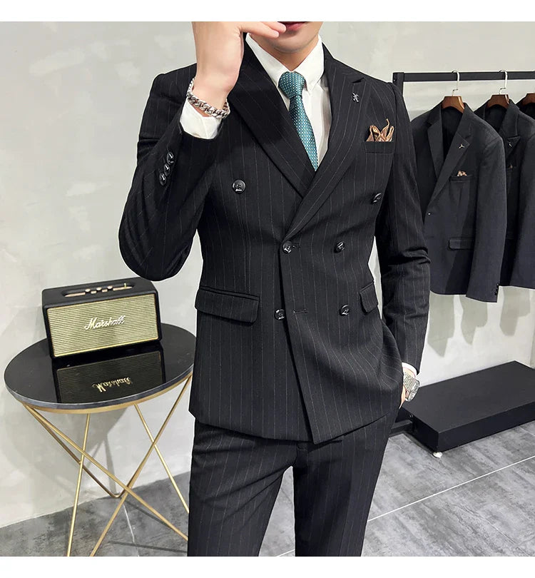 2025 High-quality Korean Version Slim-fit Business (Suit + Vest + Trousers) Striped Double-breasted Suit Three-piece Set