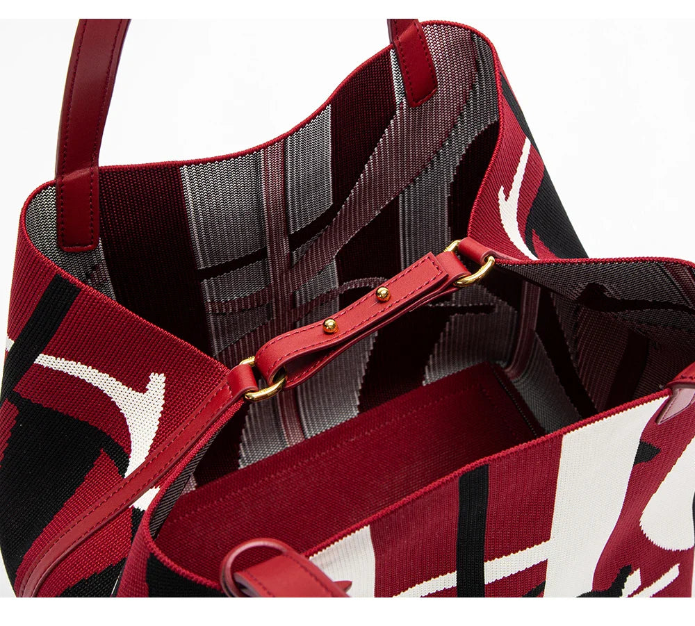 Fashion Retro Design New Women's Handbag Shopping Holiday Tourism High Capacity Handbag