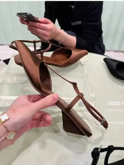 Sexy Pointed Toe Satin Low Heel Sandals Women Elegant Ankle Strap Kitten Heels Women Pumps Summer Fashion Casual Heels Sandals