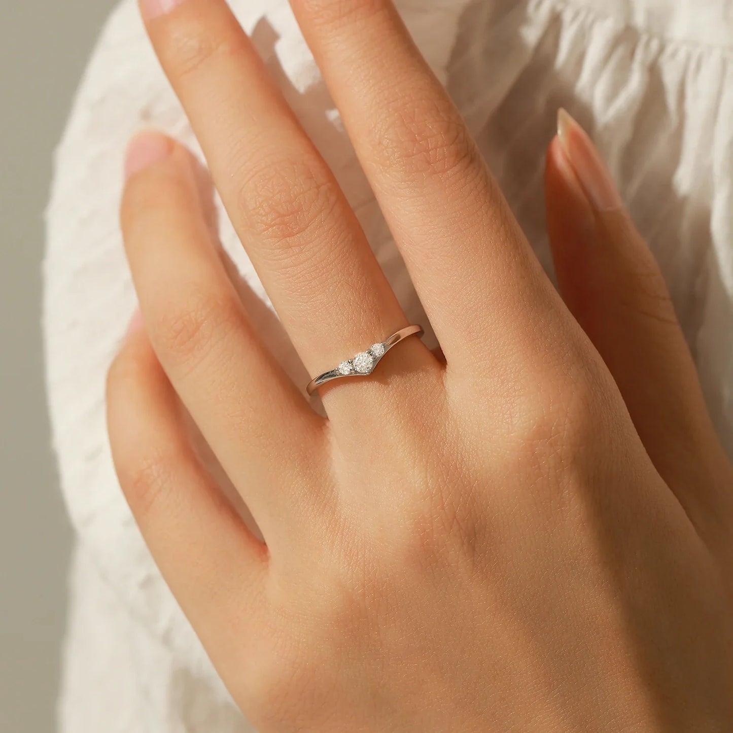 Simple Eternity Moissanite Ring 925 Sterling Silver Sparkling Simple Thin Wedding Band Rings For Women Fine Jewelry Gift