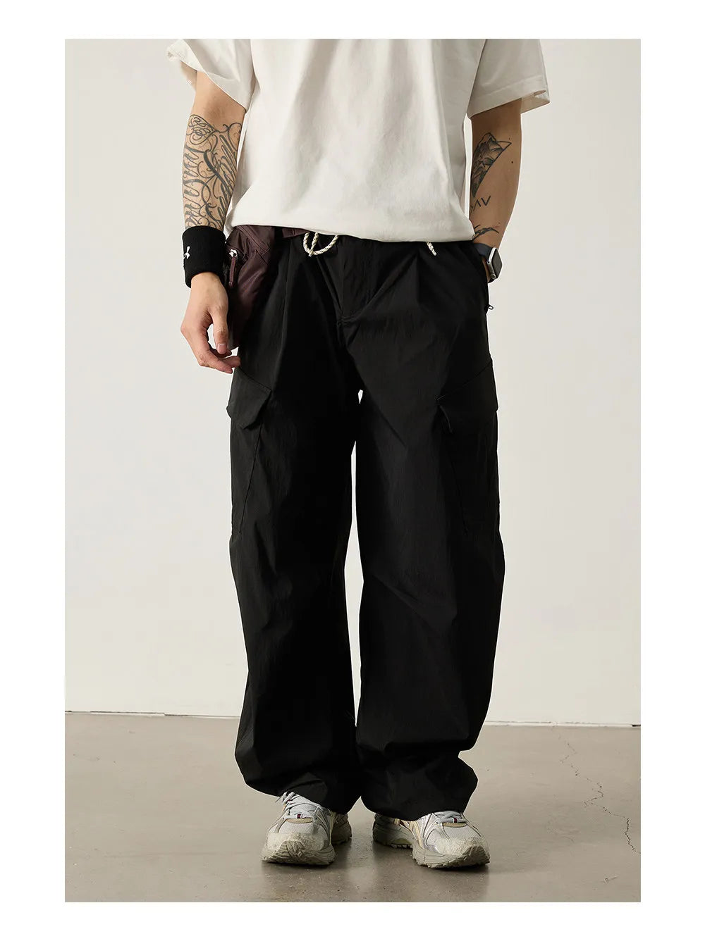 Unisex Outdoor Quick Dry Lightweight Techwear Hiking Cargo Pants Loose Fit Casual Sports Spring Summer Thin Long Pants Trendy