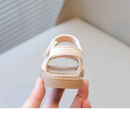 Toddlers Girls Sandals Kids Princess Beach Shoes 2026 Brand New Cross Tied Weave Style Fashion Children Summer Sandals Soft Cute