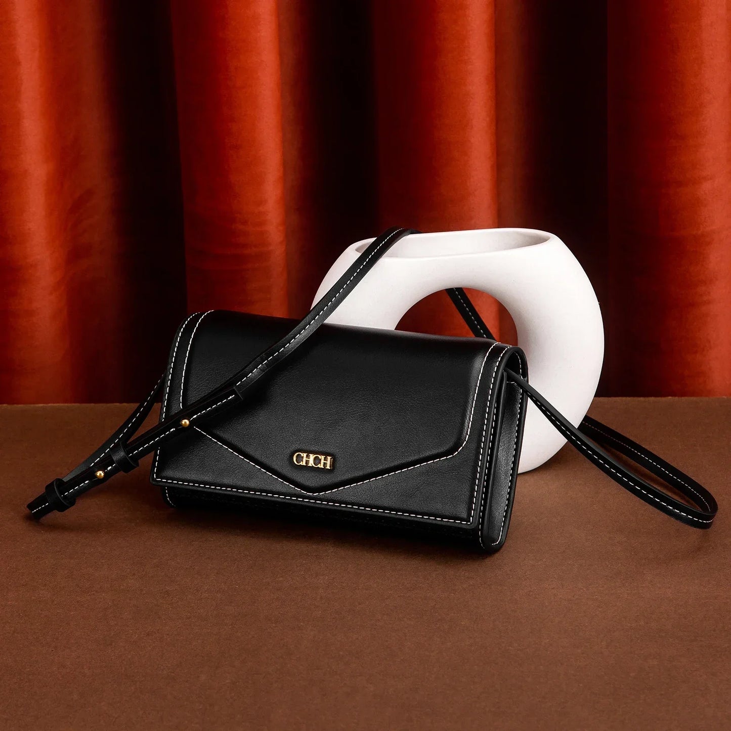 Woman Shoulder Bag Black New Black Simple Magnetic Buckle Flip Small Square Bag
