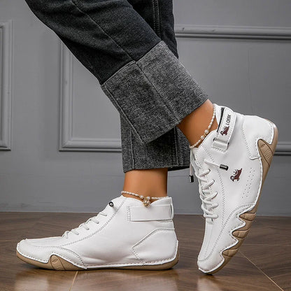 Outdoor Hiking Shoes with Wear-resistant High Top Design Sports Shoes with Comfortable Foot Feel Casual Life 2025 White Boots
