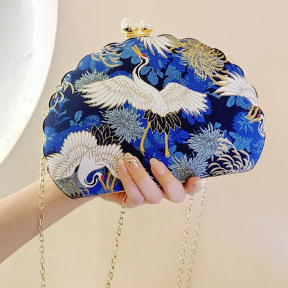 2023 Embroidery Women Evening Bag Wedding Shell Shaped Shoulder Handbags Mini Dinner Clutch Purse Pearl Hasp Purse Drop Shipping