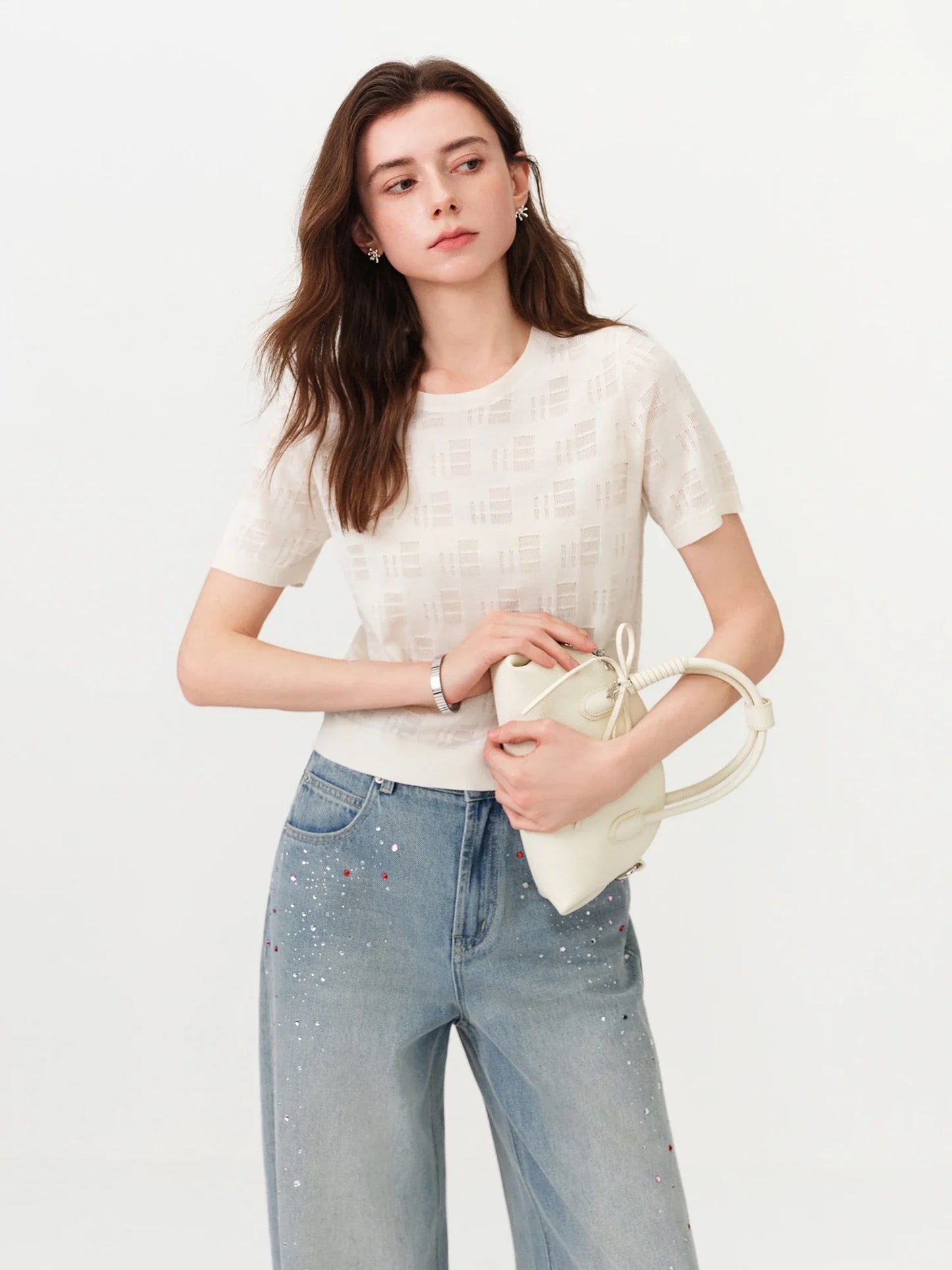 2026 Summer Women's Textured Cut-out Round Neck Short Sleeve Knit Top Soft Lightweight Breathable Blouse Elegant Style
