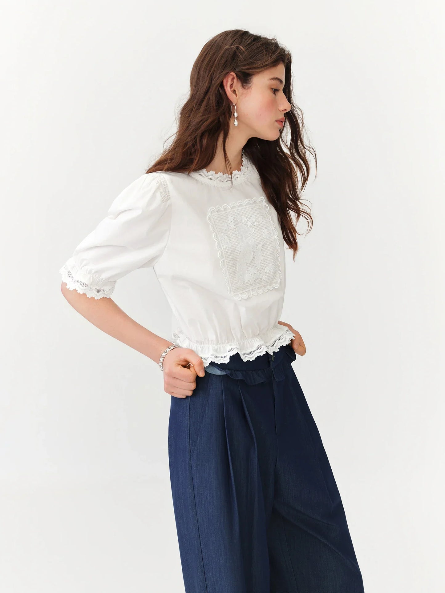 French Retro Puff Short Sleeve Round Neck Blouse for Women Summer Elegant Ins Chic Cropped Tops Cotton White