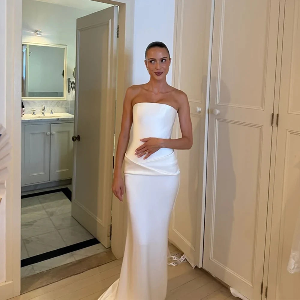 Strapless Satin Wedding Dresses Luxury 2026 Mermaid Sleeveless Simple Bride Gowns Customized Vestidos De Novia Corte Sirena