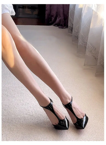 New T-shaped hollow high heels with toe caps, sandals with thin heels and pointed hollow out sexy shallow mouth single shoes