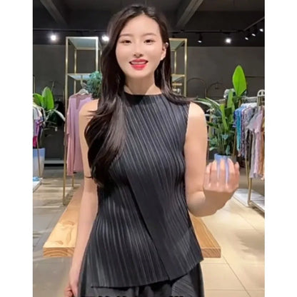 Sleeveless T-shirt Miyake Pleated Summer New Round Neck Slim Thin Versatile Irregular Women's Undershirt Tops Multiple Ways Wear