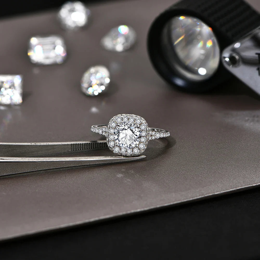 7.0mm Round Cut Moissanite Ring for Women D VVS1 1.2CT Lab Diamond S925 Sterling Silver Engagement Wedding Jewelry Gift