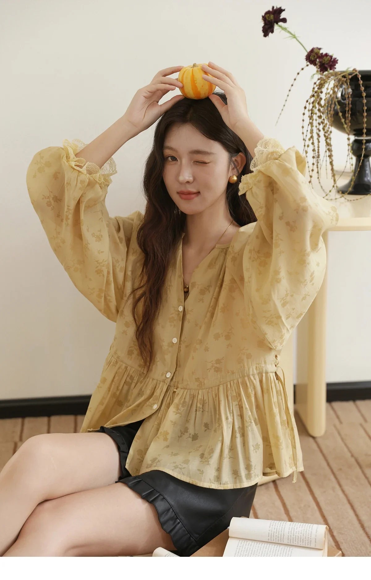 Elegant Woman Shirt 2025 Autumn Yellow Printing Lantern Sleeves Shirt Commute Drawstring Waist Lace Trim Top MXE45X2499