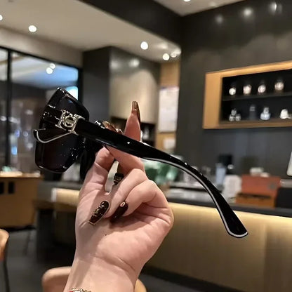 2025 New Fashion Vintage Sunglasses for Women Ladies UV400 Protection Sun Glasses Ladies Girls Sunglass Eyewear Gafas De Sol