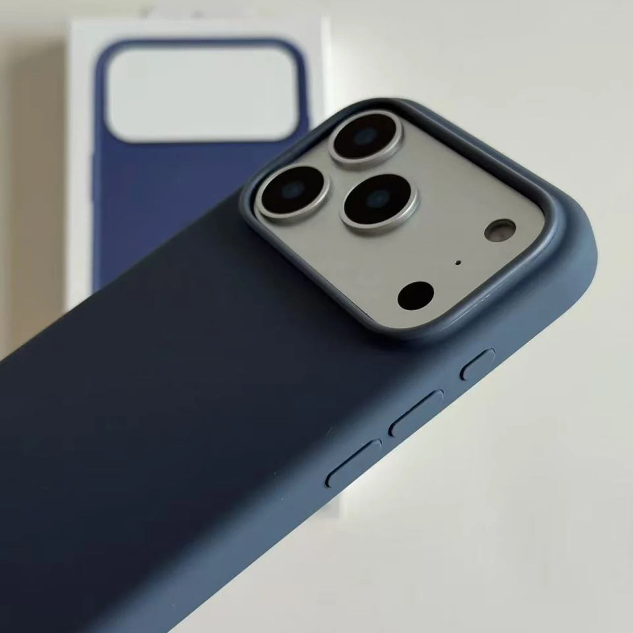 Official with Animation AI Camera Control for IPhone 17 Pro Max Air Liquid Silicone Magnetic Case for Magsafe Wireless Charging