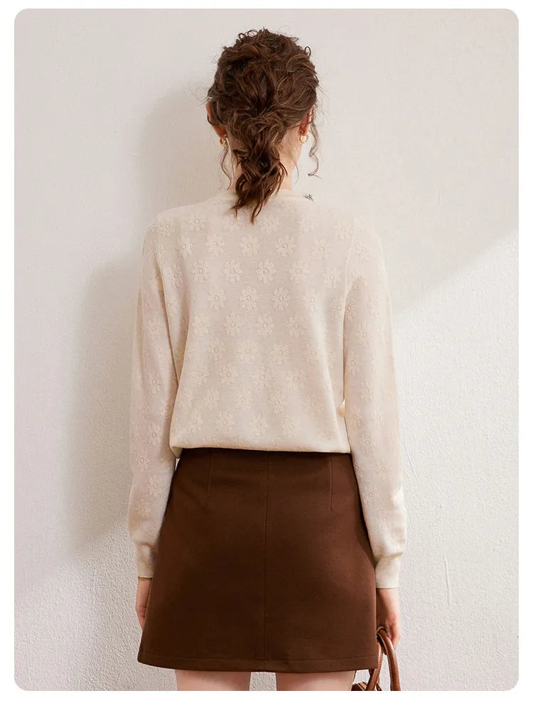2024 Autumn Elegant Jacquard Fashion Glitter Bead Chain Decoration Round Neck Long Sleeve Women's Knitted Shirt