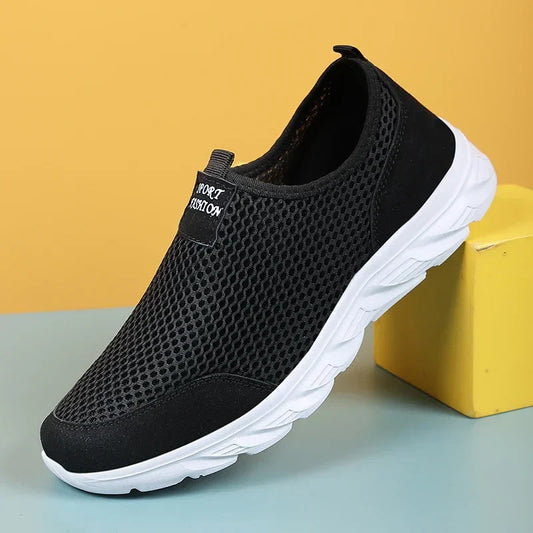 Lightweight Men Casual Shoes Breathable Slip on Male Casual Sneakers Anti-slip Men's Flats Outdoor Walking Shoes Size 38-46