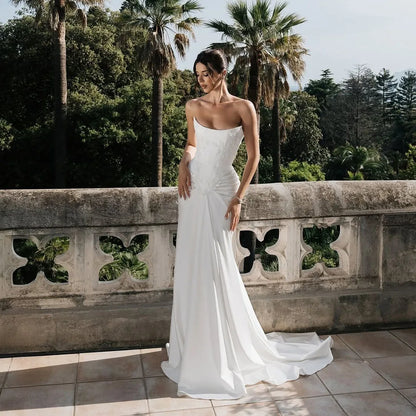 Lace Pleat Wedding Dresses 2026 Luxury Strapless Mermaid Sleeveless Corset Bride Gowns Sweep Train robe de mariée Customized