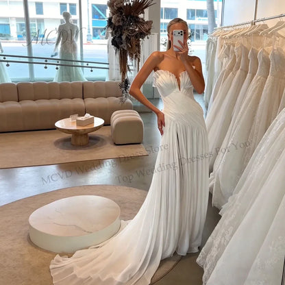 Pleated White Wedding Dress 2026 Strapless A Line Slit Shiny Bridal Gown With Train vestido de noivas para casamento Customized