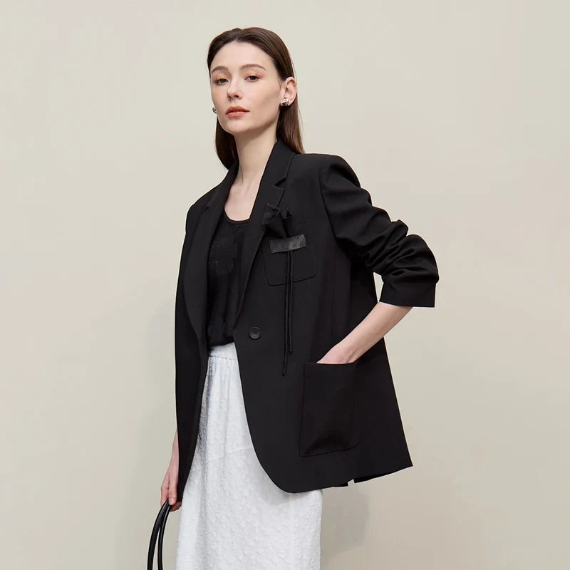 Women's Blazer 2026 Autumn New Casual Notched Lapel Shoulder Pad Coat 3D Floral Detail Women's Versatile Loose Top 12651016