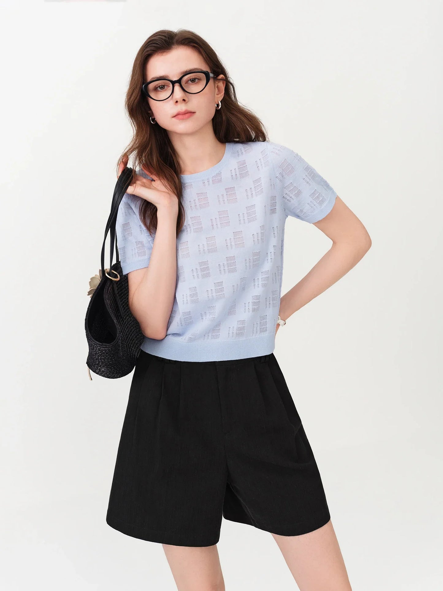 2026 Summer Women's Textured Cut-out Round Neck Short Sleeve Knit Top Soft Lightweight Breathable Blouse Elegant Style