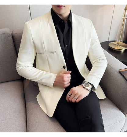The new Chinese-style collarless suit is fashionable, handsome and versatile. It is a solid-color Korean-style fitted and fashio