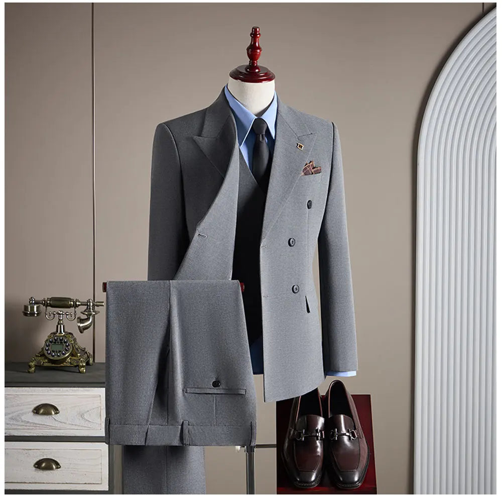 High-quality Groom Wedding Suit, Fashionable and Stylish Dress, Men's Business Double-Breasted Suit Set, Men's Three-Piece Set