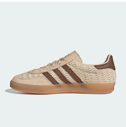 Genuine Superstar Women's Lightweight Retro Classic Casual Sneakers JS1418