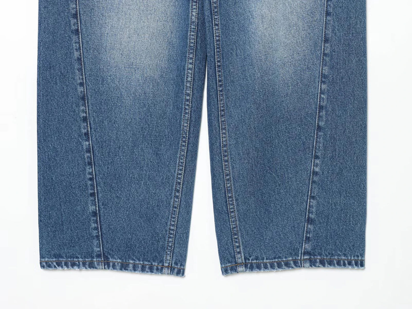 European and American style 2025 winter new women's clothing mid waist balloon version sickle bending knife jeans
