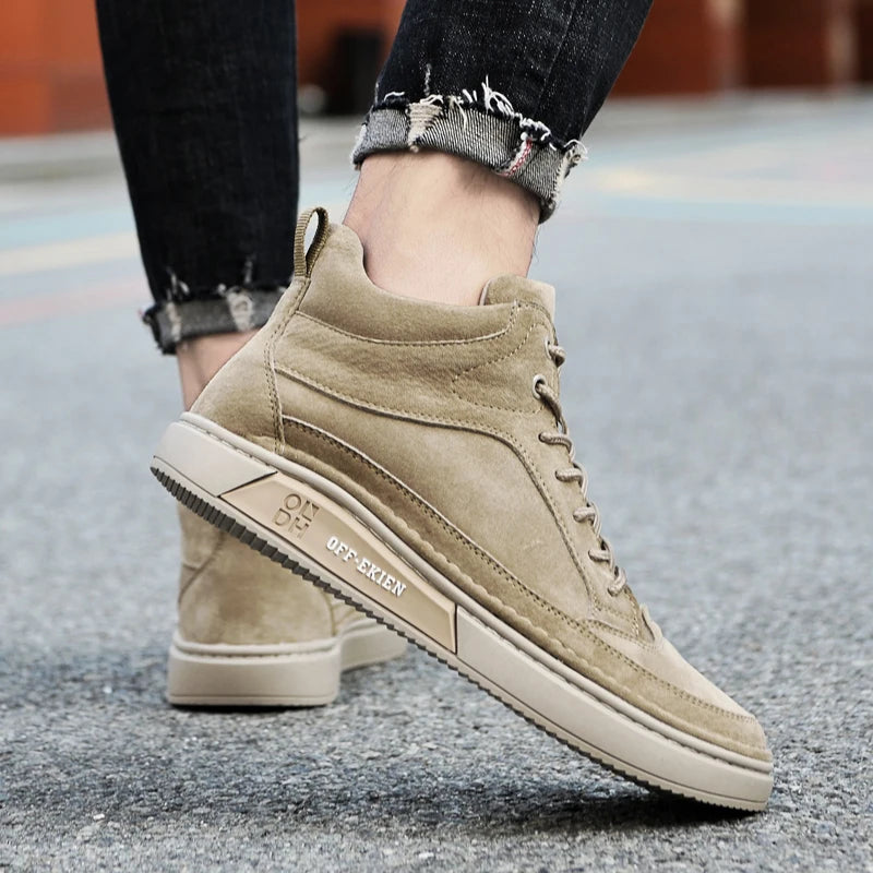 New Arrival Genuine Leather Men Ankle Boots  Design Warm Plush Fur Winter Sneakers Snow Casual Leather Shoes Outdoor Basic Boots